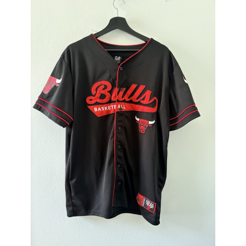 Ultra Game Chicago Bulls Button-Up Baseball Jersey Men's Size L Black Red Mesh
